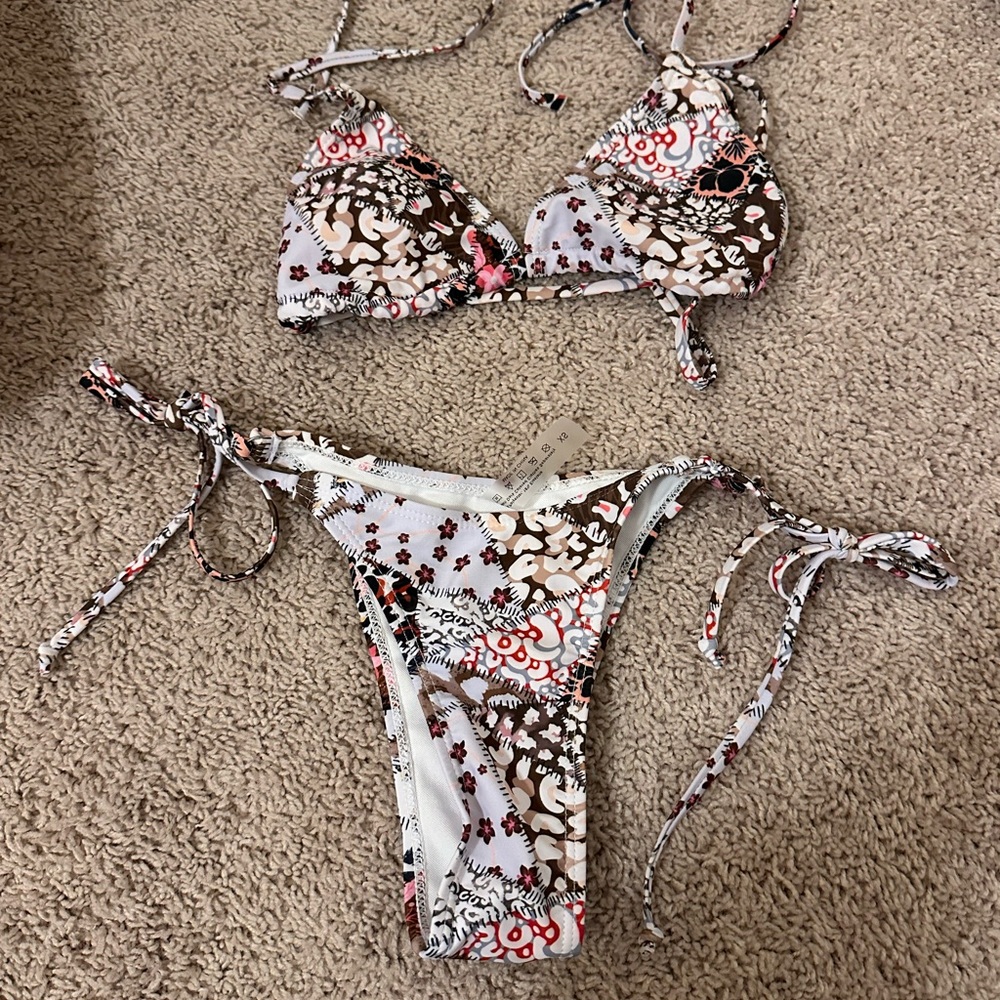 Bikini Bundle!! - image 4